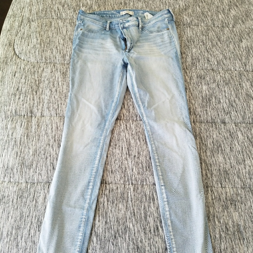 Abercrombie and Fitch Super Skinny Jeans